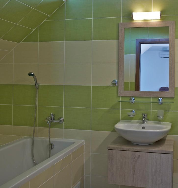 Putnicky Mlyn Hotel Marianka Phòng bức ảnh