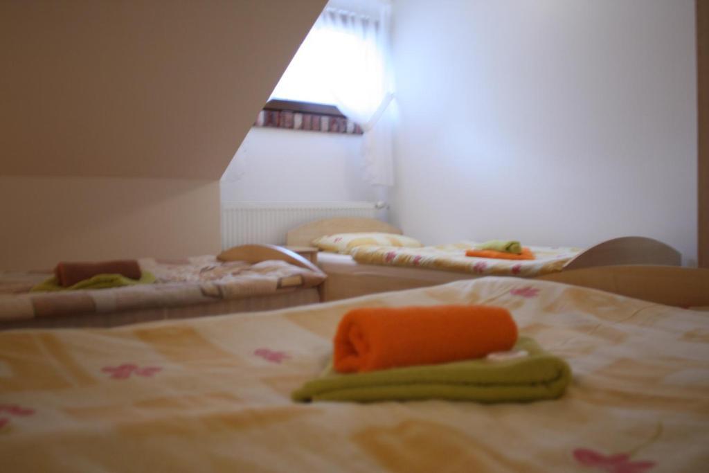 Putnicky Mlyn Hotel Marianka Phòng bức ảnh