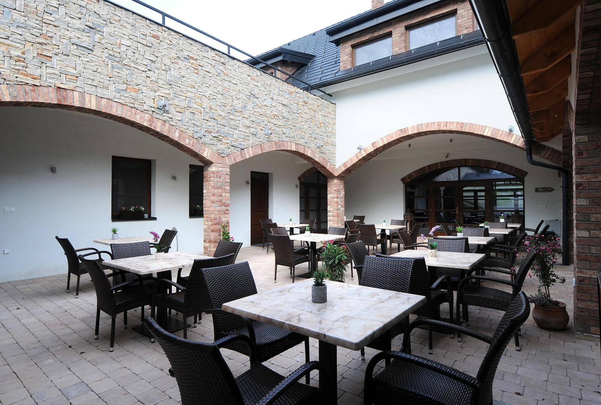 Putnicky Mlyn Hotel Marianka Ngoại thất bức ảnh